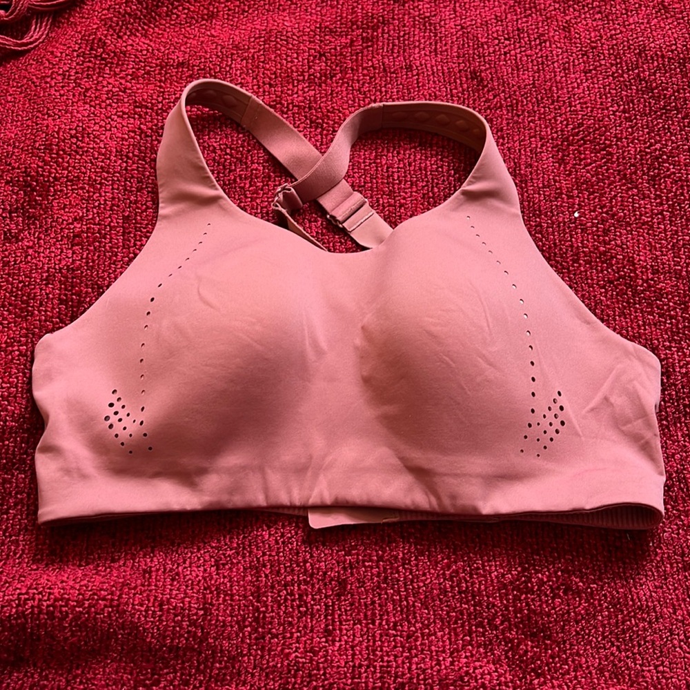LULULEMON Air Support Bra